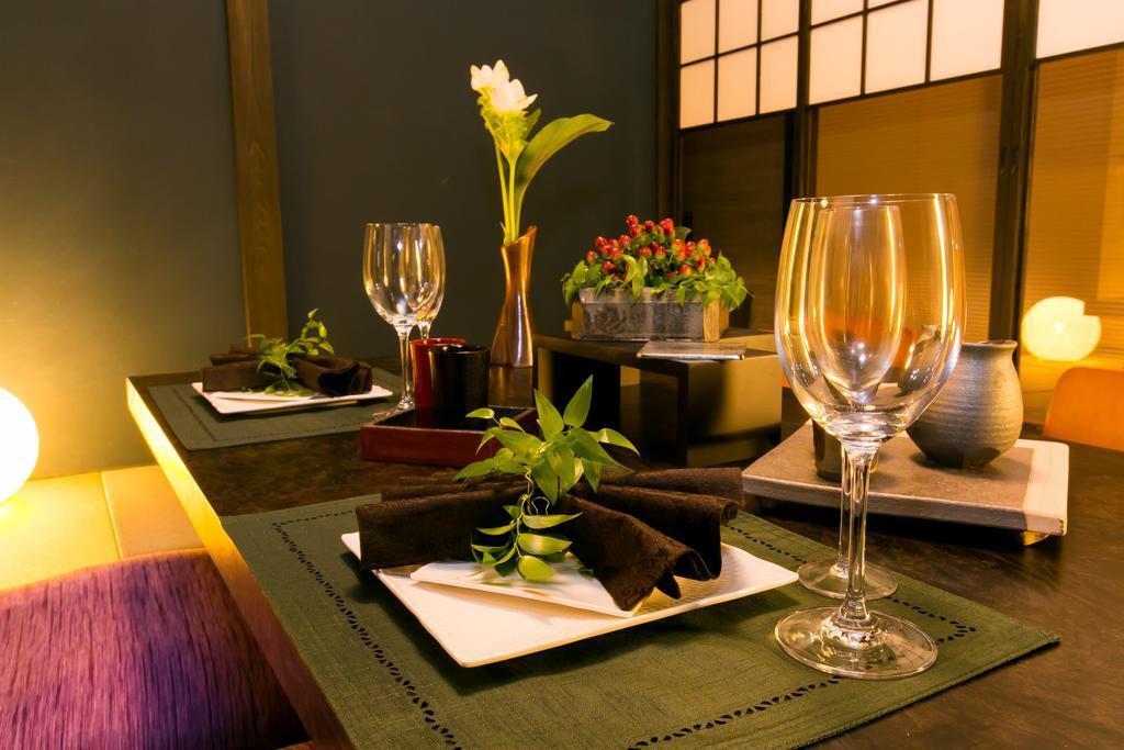Hosta Nijo Aoi Villa Kyoto Exterior photo